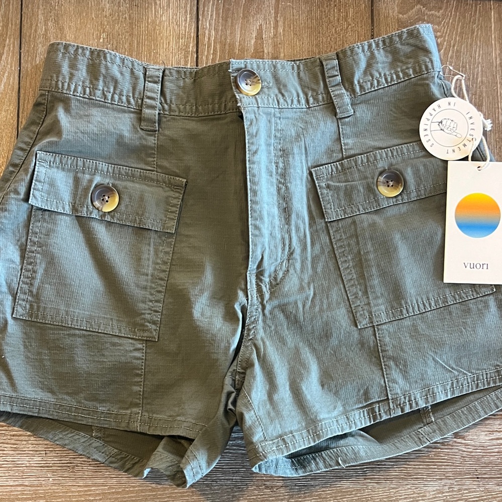 Vuori Women's Olive Cargo Shorts